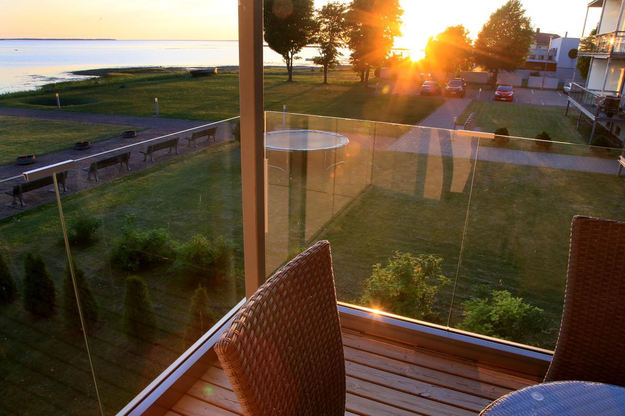 Liiva Seaside Apartment Haapsalu Buitenkant foto