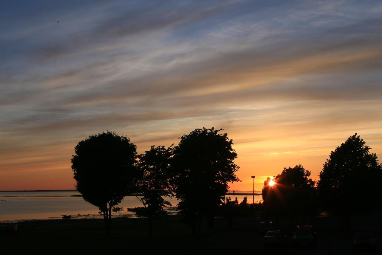 Liiva Seaside Apartment Haapsalu Buitenkant foto