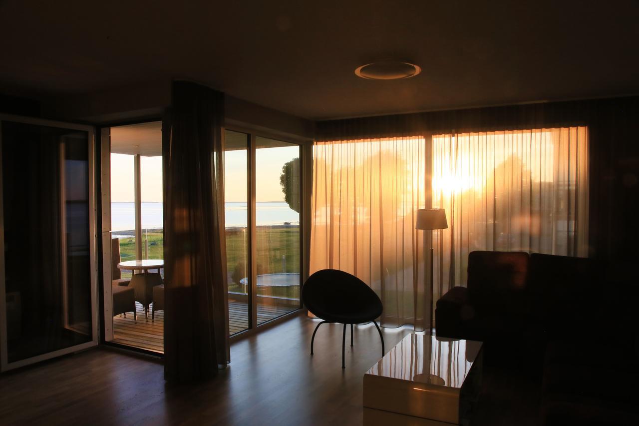 Liiva Seaside Apartment Haapsalu Buitenkant foto