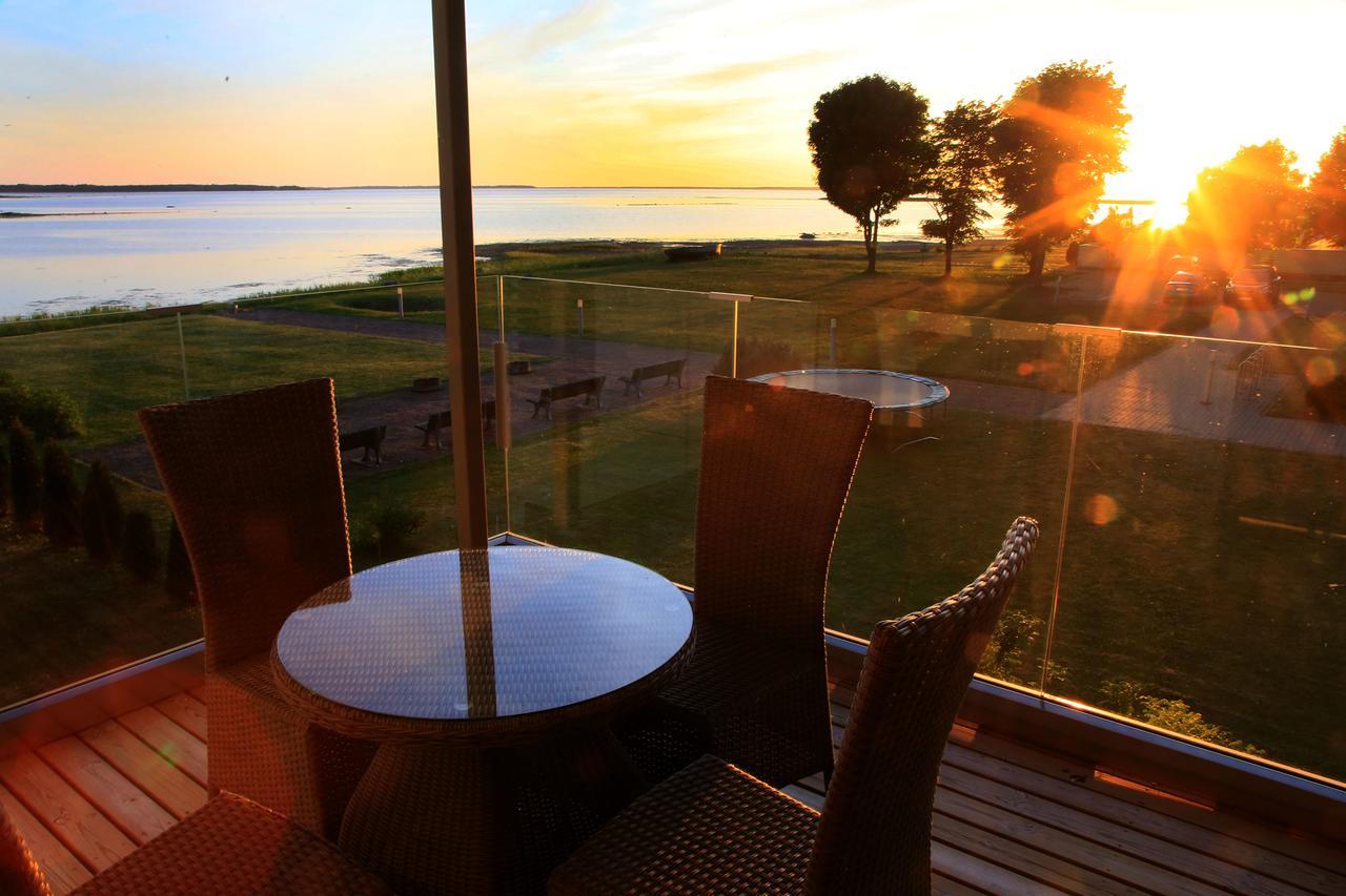 Liiva Seaside Apartment Haapsalu Buitenkant foto